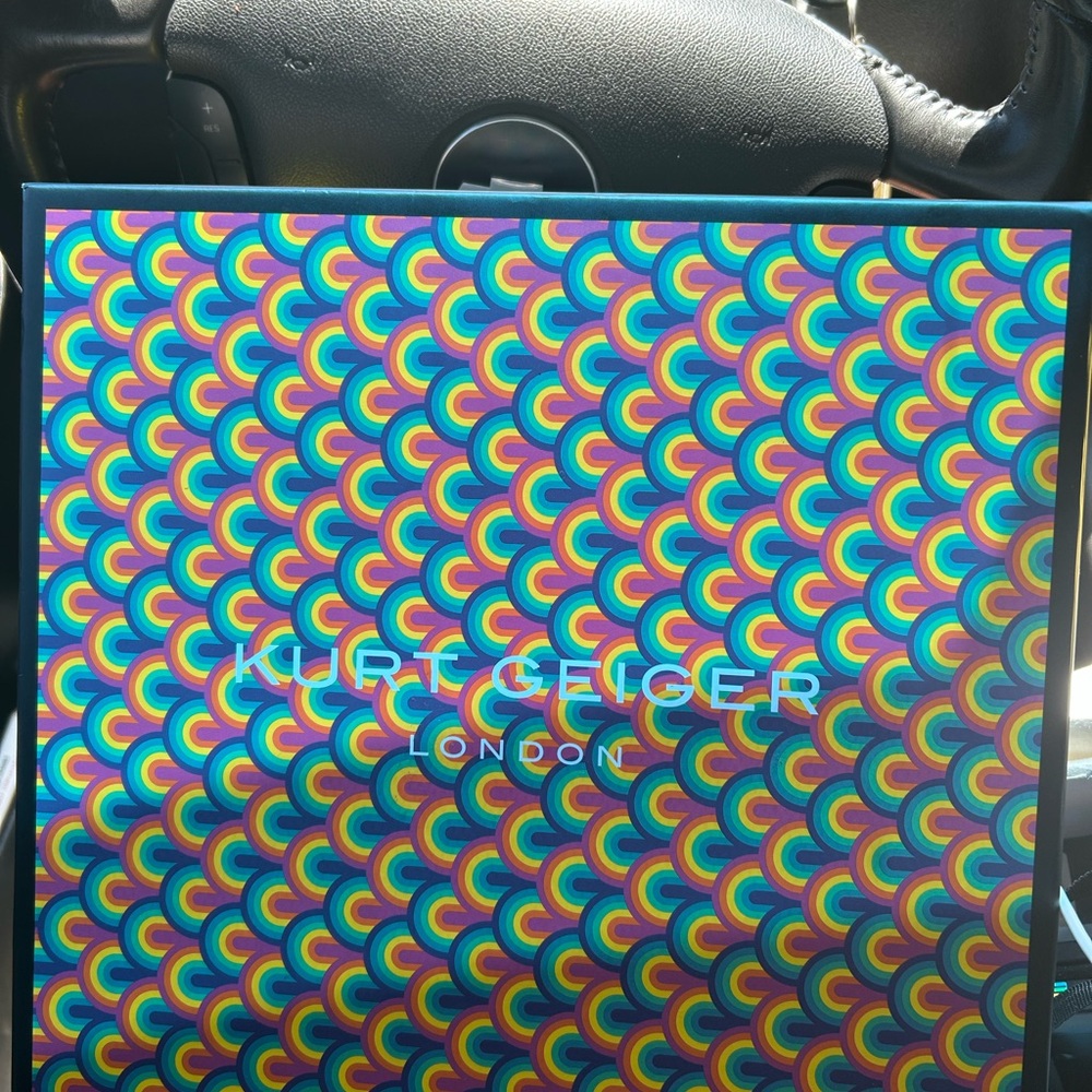 Kurt Geiger Multicolor Patterned Box